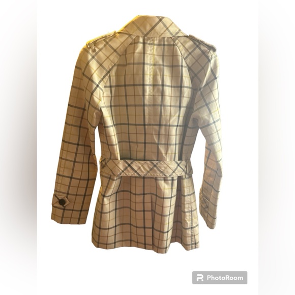 56. Coach Tattersall Ivory Plaid Short Belted Trench Coat, Size XS - Picture 8 of 9